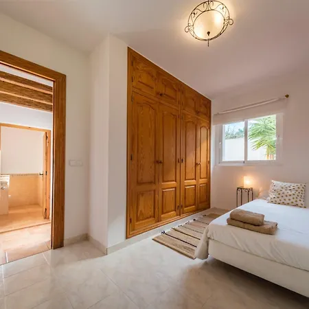 Petrus, Con Piscina Y Wifi Gratis Sant Antoni de Portmany