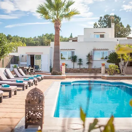 Villa Petrus, Con Piscina Y Wifi Gratis *