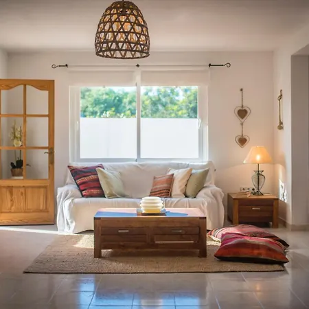 Villa Petrus, Con Piscina Y Wifi Gratis San Antonio (Ibiza)